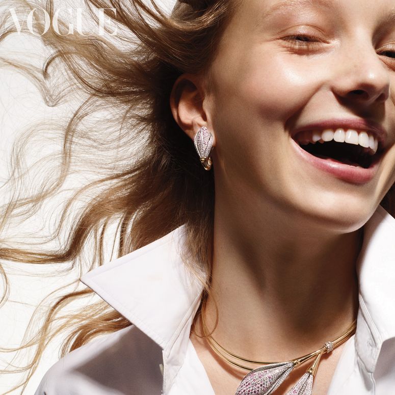 Image may contain: Human, Person, Necklace, Jewelry, Accessories, Accessory, and Pendant